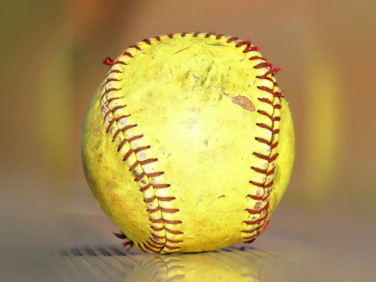 Funny Softball, Slo-Pitch and Baseball Team Names: 70+ Ideas